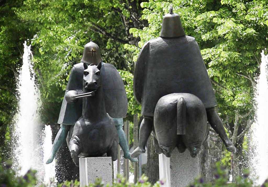 Monumento ao Recontro de Valdevez - Escultura Mestre Jos&eacute; Rodrigues - Arcos de Valdevez